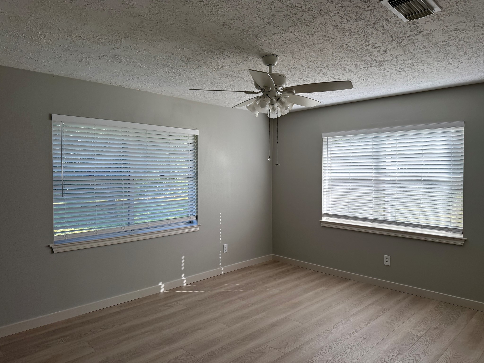 5622 Killough Street Houston, TX 77086 - Photo 12 of 21 a view of an empty room with a window