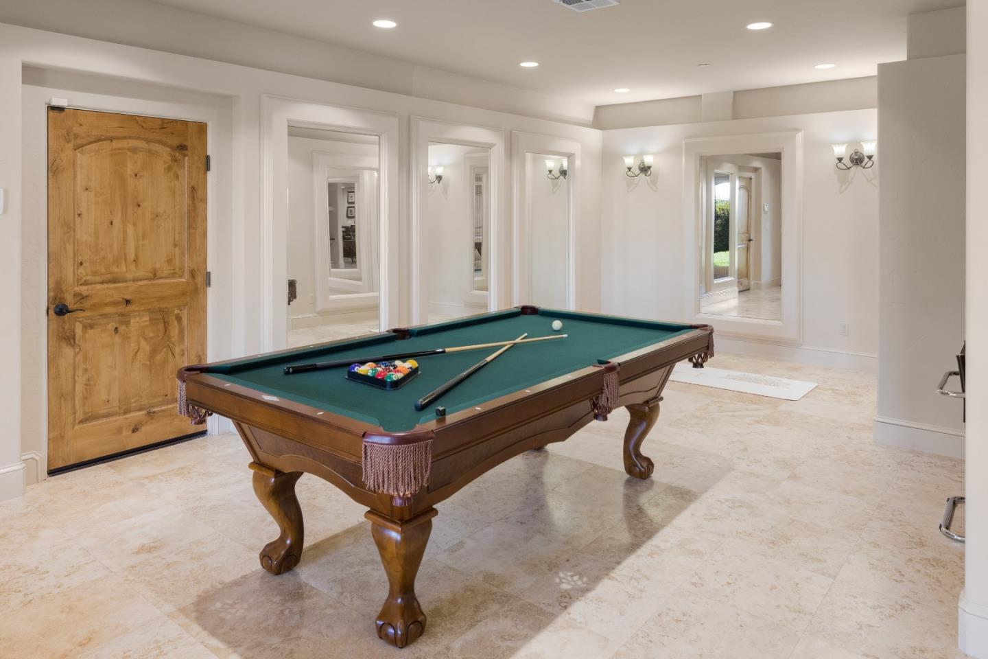 11550 Spur Road Monterey, CA 93940 - Photo 50 of 60 a room with pool table