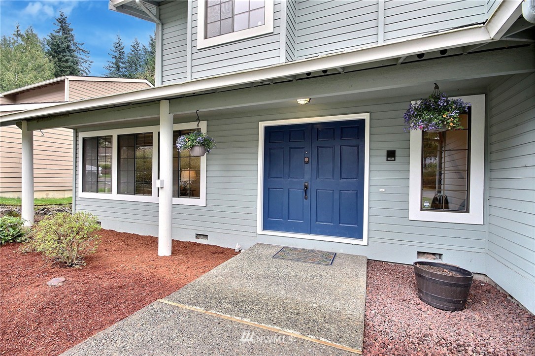 15419 Southeast 167th Place Renton, WA 98058 - Photo 2 of 25 Gallery Image 2
