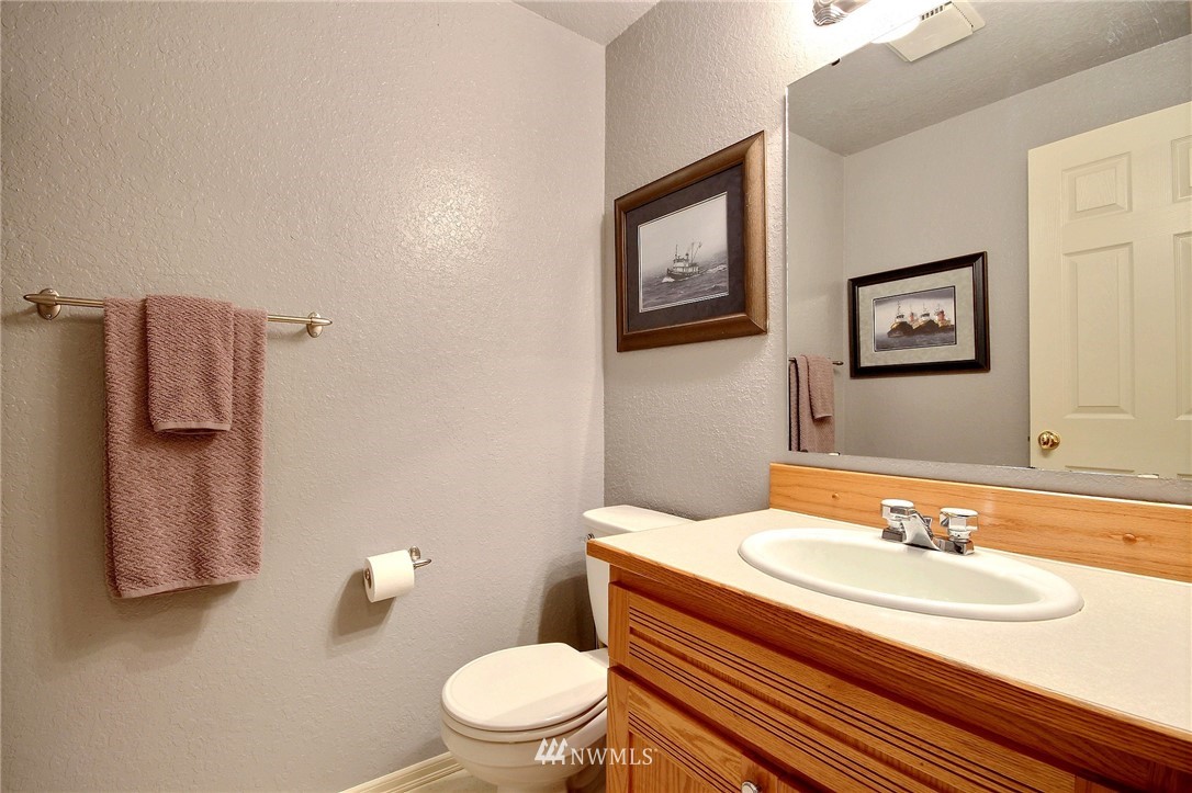 15419 Southeast 167th Place Renton, WA 98058 - Photo 13 of 25 Gallery Image 13