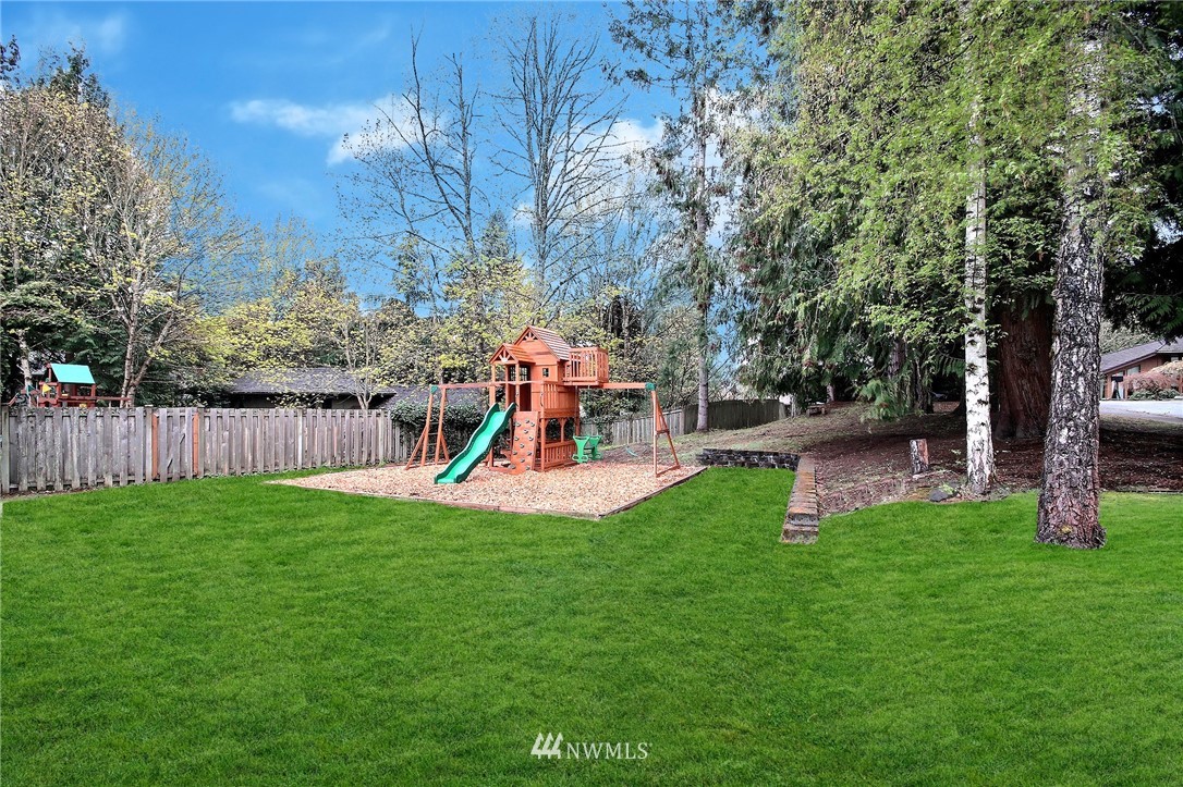 15419 Southeast 167th Place Renton, WA 98058 - Photo 22 of 25 Gallery Image 22