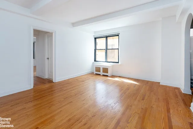 $775,000 | 235 West End Avenue, Unit 3C | Upper West Side
