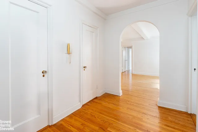 $775,000 | 235 West End Avenue, Unit 3C | Upper West Side