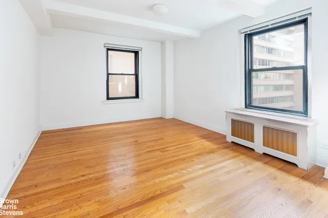 $775,000 | 235 West End Avenue, Unit 3C | Upper West Side