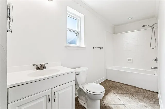 $255,000 | 1101 North Starrett Road, Metairie, LA 70003