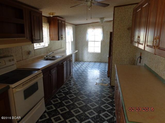 1487 St Mary Road Caryville, FL 32427 - Photo 9 of 12 Gallery Image 9
