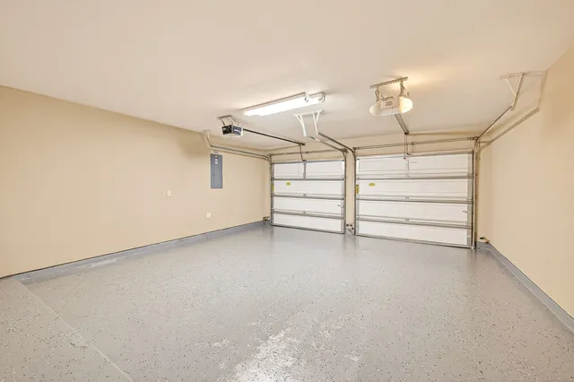 $3,200 | 3007 Tamara Creek Lane, Pearland, TX 77584