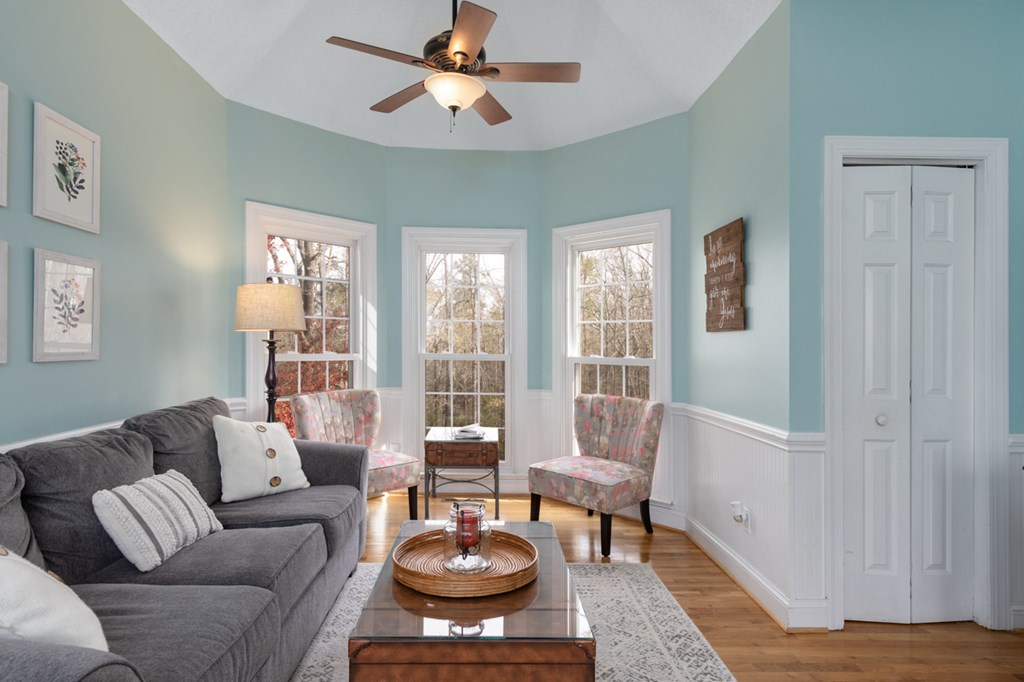 605 Johns Creek Road Hodges, SC 29653 - Photo 11 of 44 Gallery Image 11
