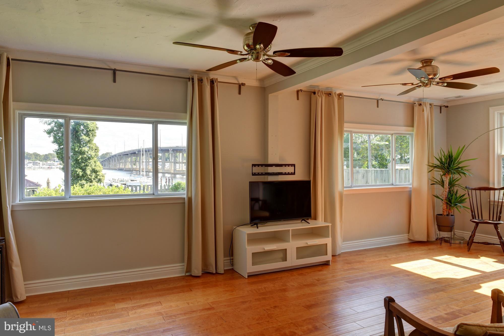 2901 Chestnut Road Edgewater, MD 21037 - Photo 8 of 25 Gallery Image 8