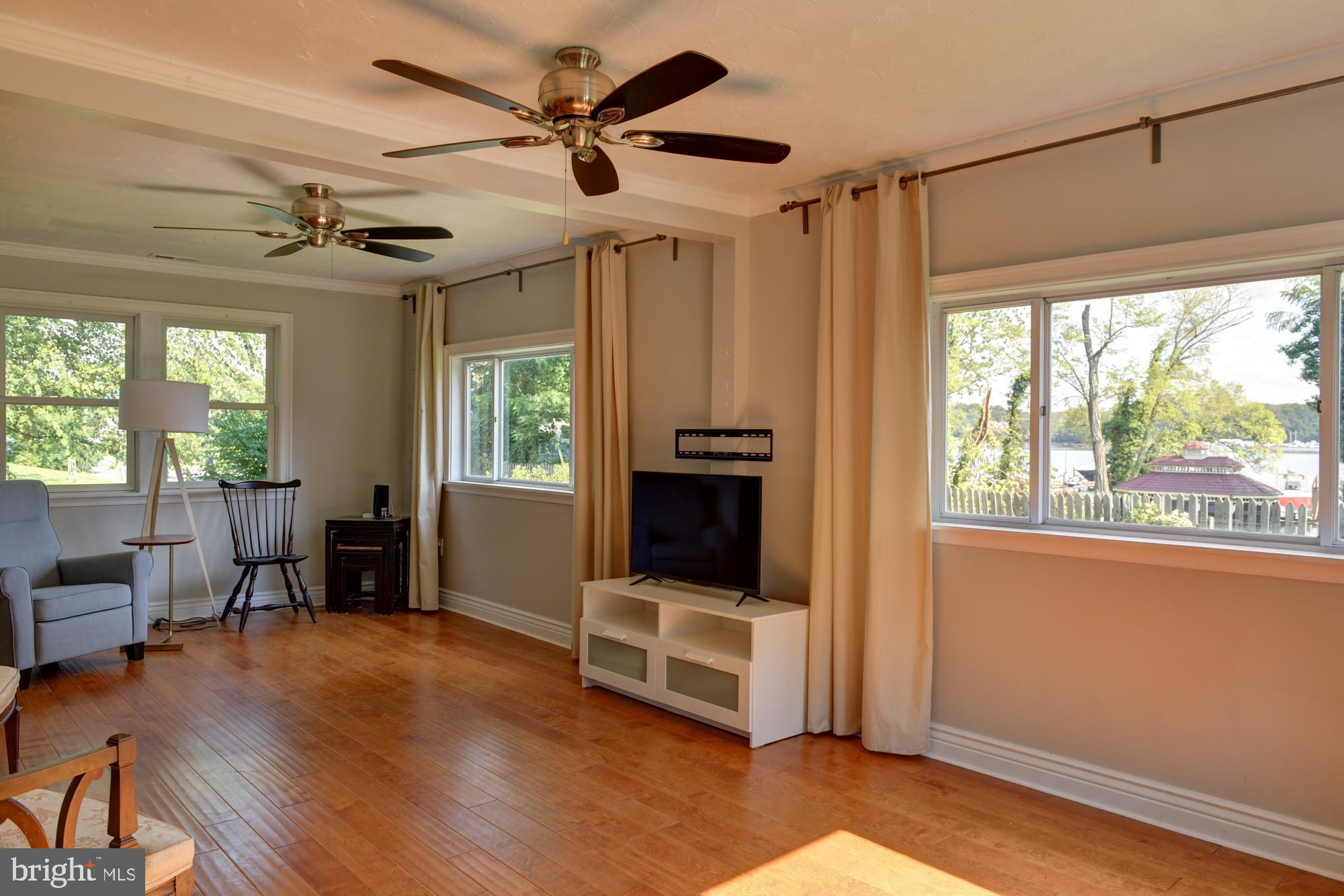 2901 Chestnut Road Edgewater, MD 21037 - Photo 9 of 25 Gallery Image 9