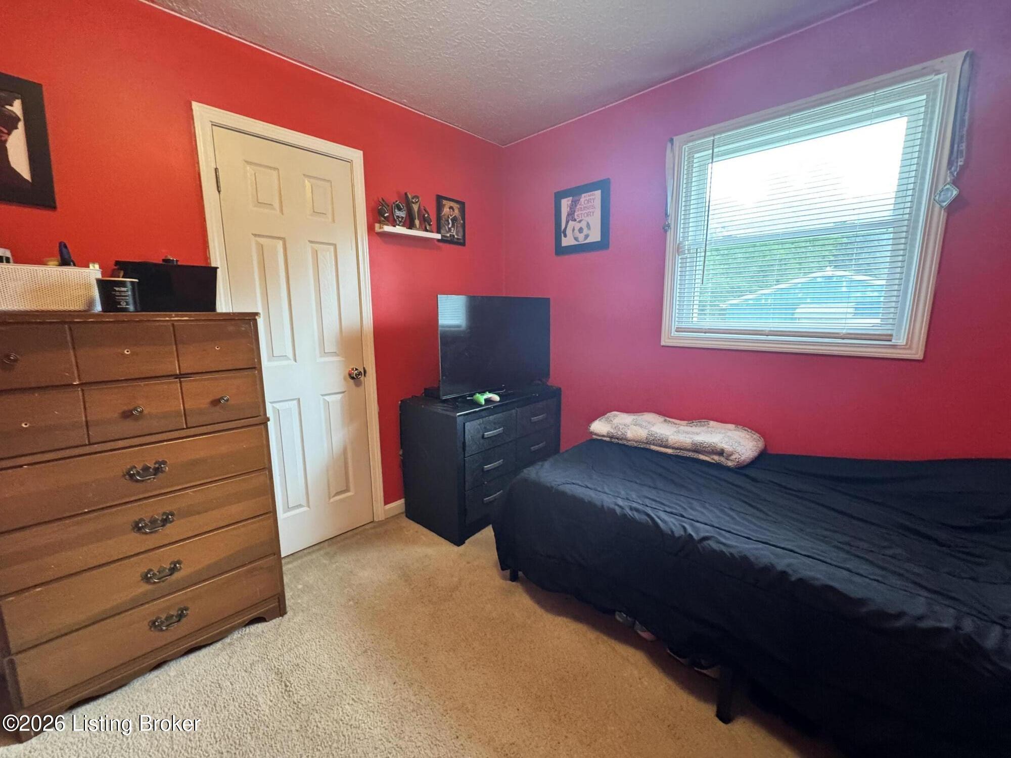 6801 Rutledge Road Louisville, KY 40258 - Photo 20 of 29 IMG_1293
