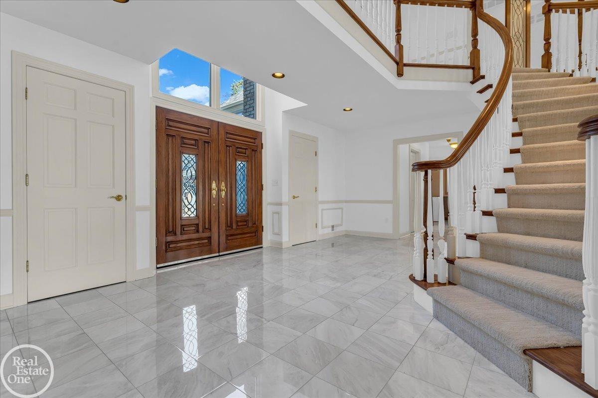 770 North Riverside Avenue St. Clair, MI 48079 - Photo 6 of 52