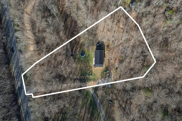 $425,000 | 4101 Luvenia Lane, Williamsport, TN 38487