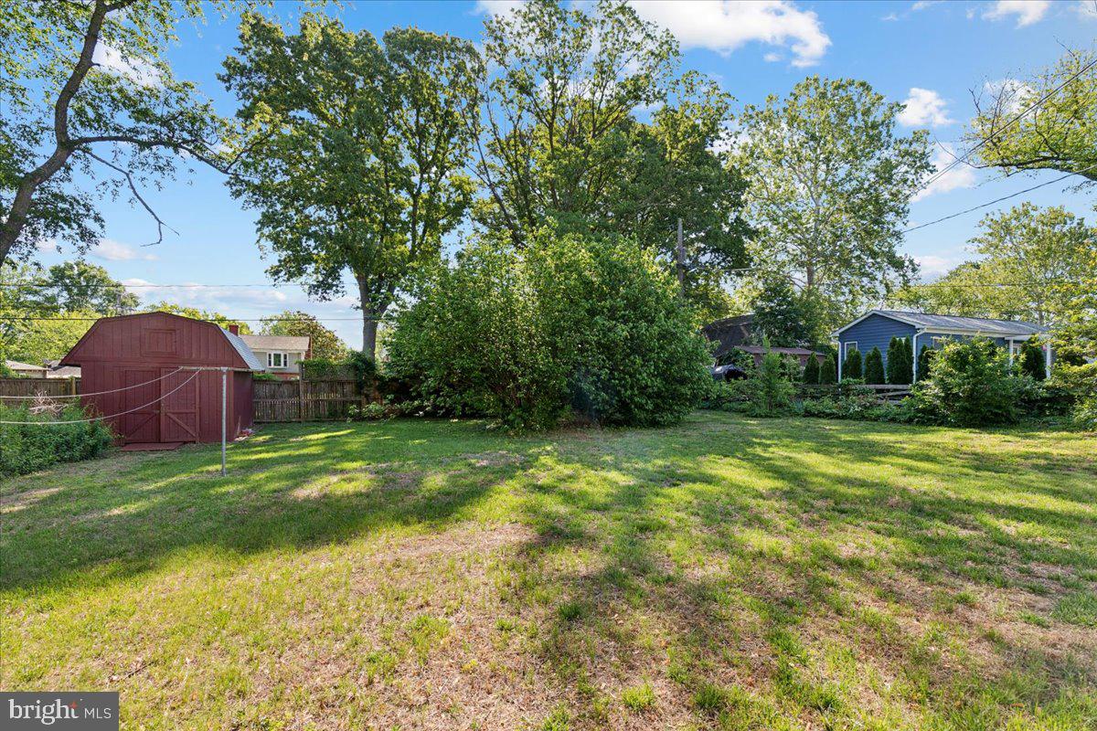 130 Brent Road Arnold, MD 21012 - Photo 6 of 46