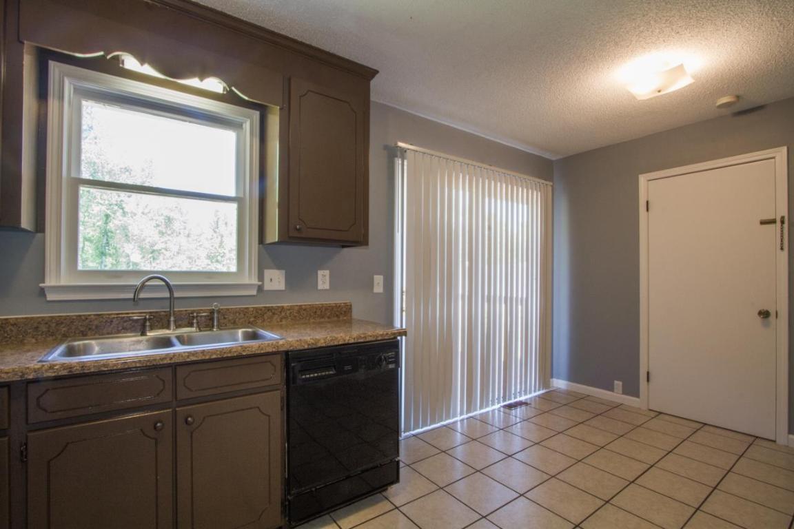 547 H I Taylor Road Williamston, SC 29697 - Photo 13 of 33