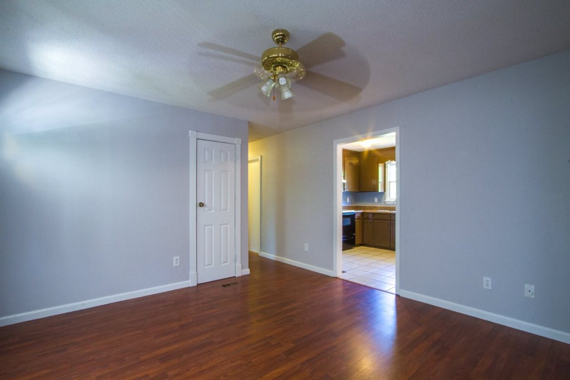 547 H I Taylor Road Williamston, SC 29697 - Photo 7 of 33