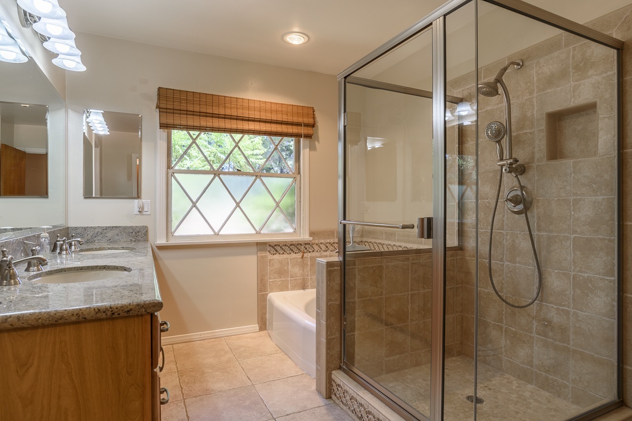 16692 Espola Road Poway, CA 92064 - Photo 11 of 25