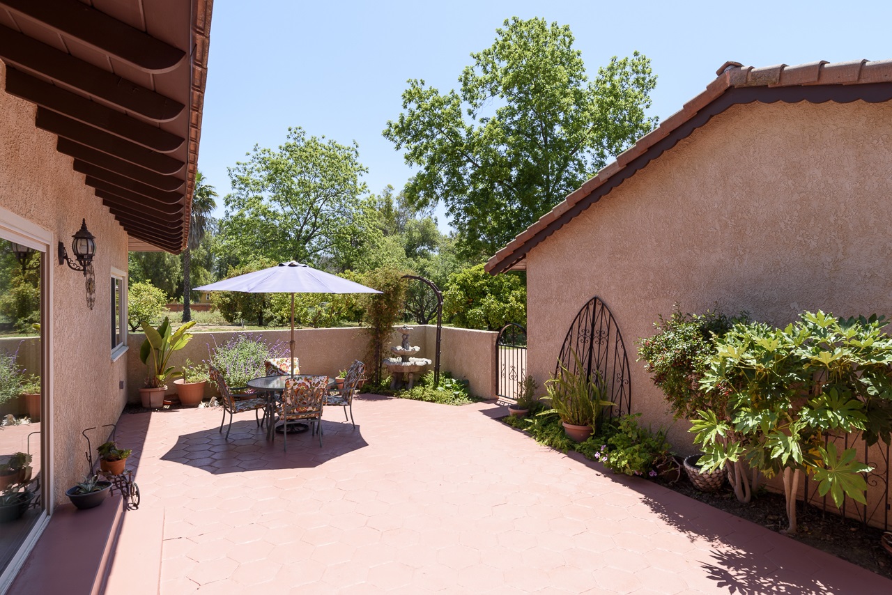 16692 Espola Road Poway, CA 92064 - Photo 15 of 25
