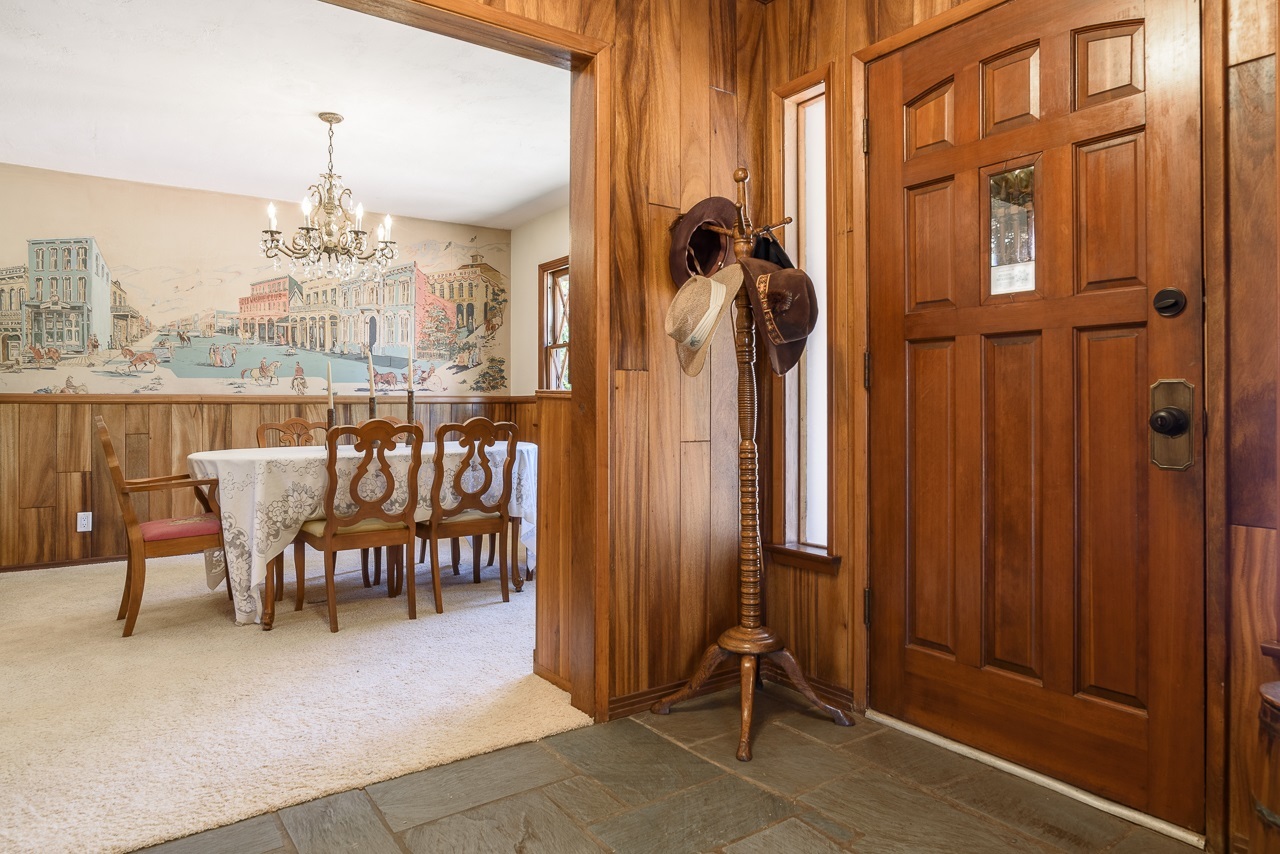16692 Espola Road Poway, CA 92064 - Photo 3 of 25