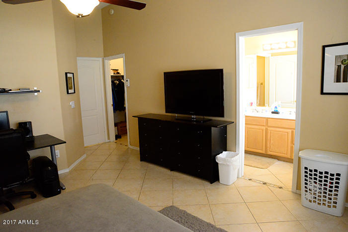 2270 East Willow Wick Road Gilbert, AZ 85296 - Photo 10 of 25 10