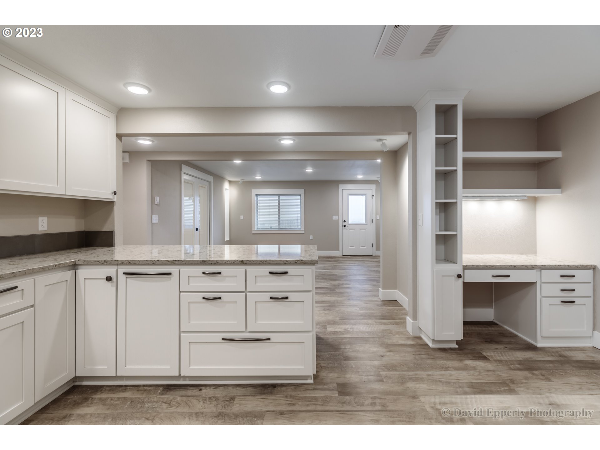 32779 Northwest Ridge Drive Scappoose, OR 97056 - Photo 18 of 32 Kitchen