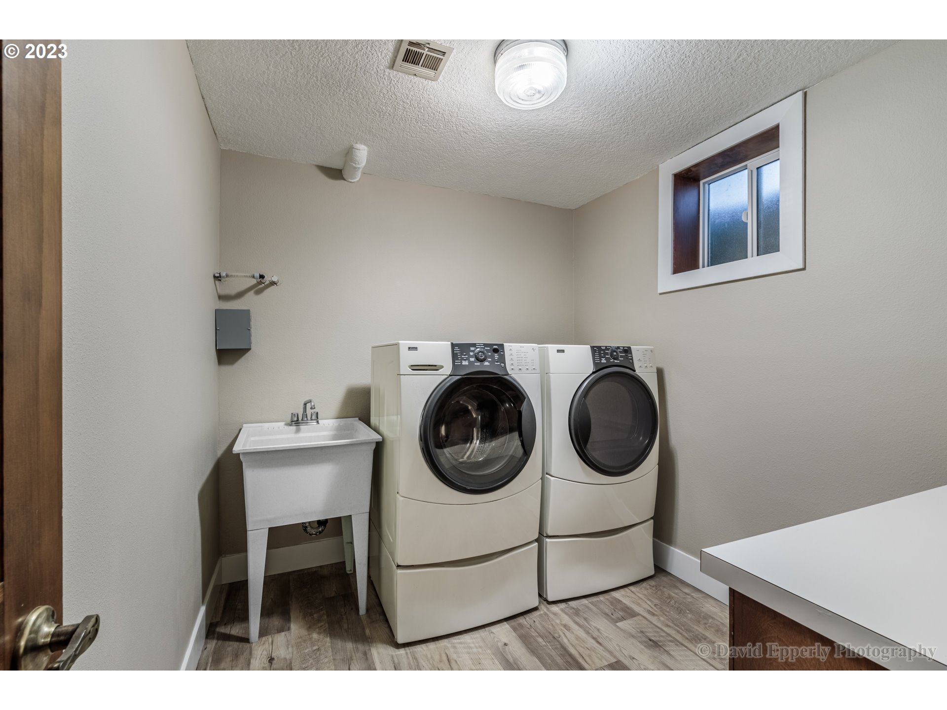 32779 Northwest Ridge Drive Scappoose, OR 97056 - Photo 23 of 32 Laundry