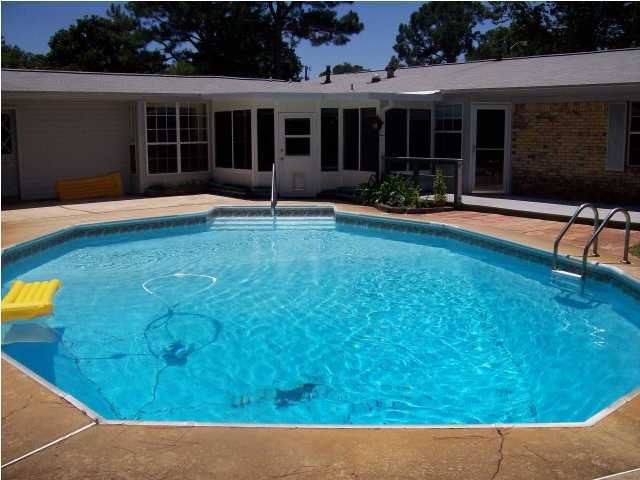 222 Deluna Road Southwest Fort Walton Beach, FL 32548 - Photo 2 of 25 Gallery Image 2
