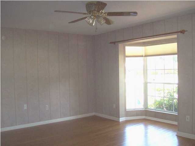 222 Deluna Road Southwest Fort Walton Beach, FL 32548 - Photo 5 of 25 Gallery Image 5