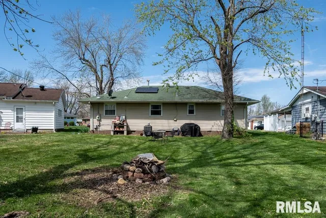 $149,900 | 116 Circle Drive, Herrin, IL 62948