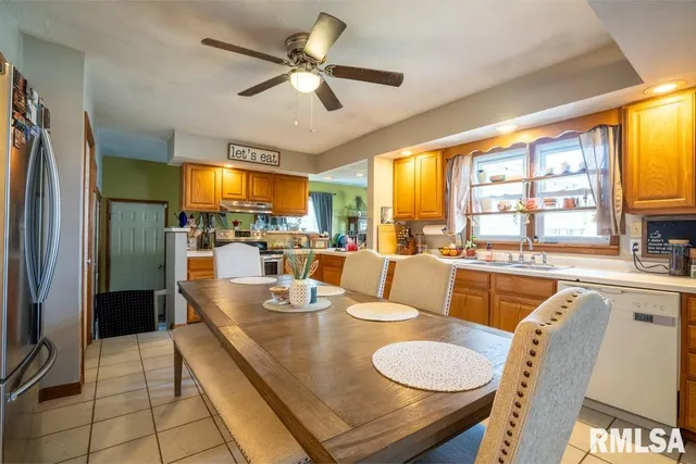 $149,900 | 116 Circle Drive, Herrin, IL 62948