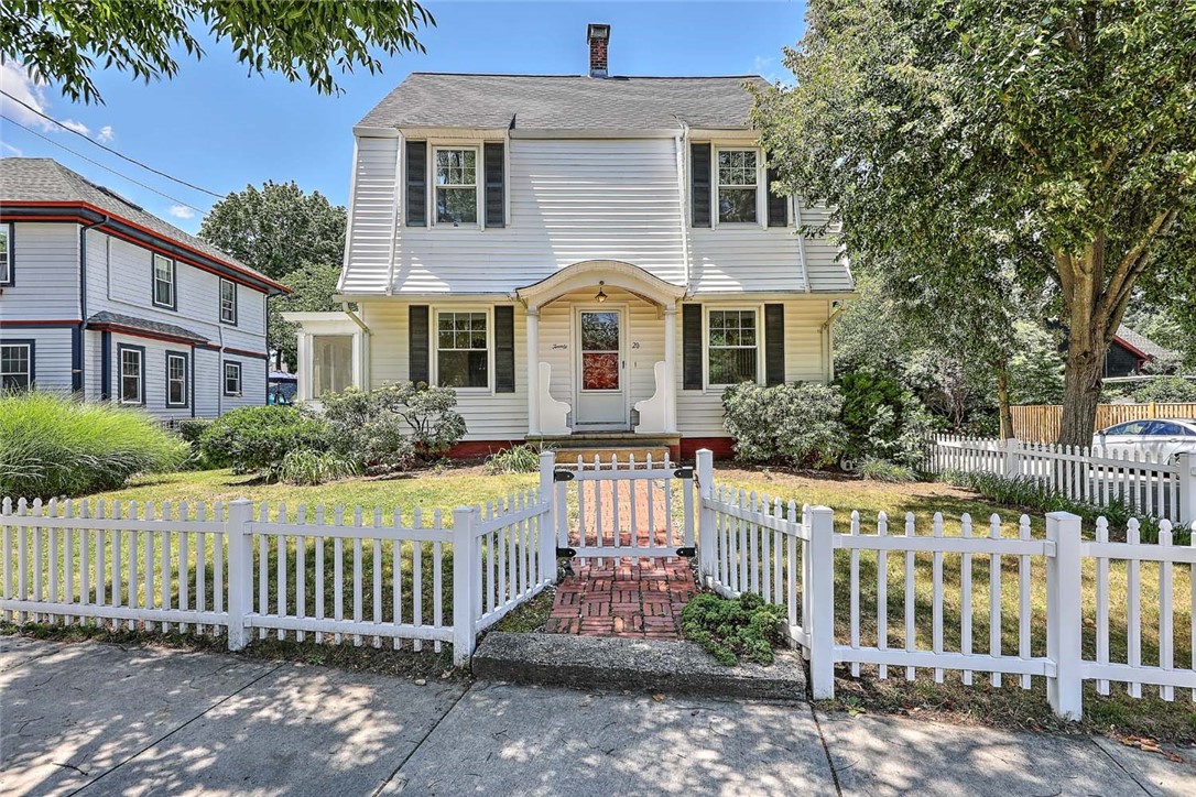 20 Summit Avenue Providence, RI 02906 - Photo 1 of 40