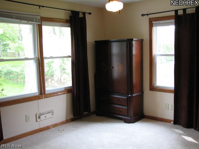 319 Romney Road Akron, OH 44333 - Photo 9 of 18 Gallery Image 9