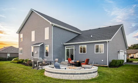 $689,000 | 465 Chasefield Drive, Williams Bay, WI 53191
