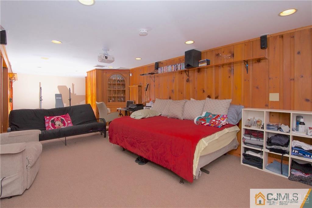 54 South Pennington Road New Brunswick, NJ 08901 - Photo 12 of 25 Gallery Image 12