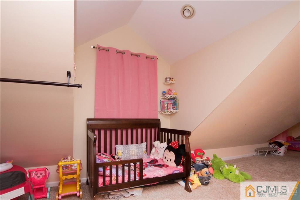54 South Pennington Road New Brunswick, NJ 08901 - Photo 8 of 25 Gallery Image 8