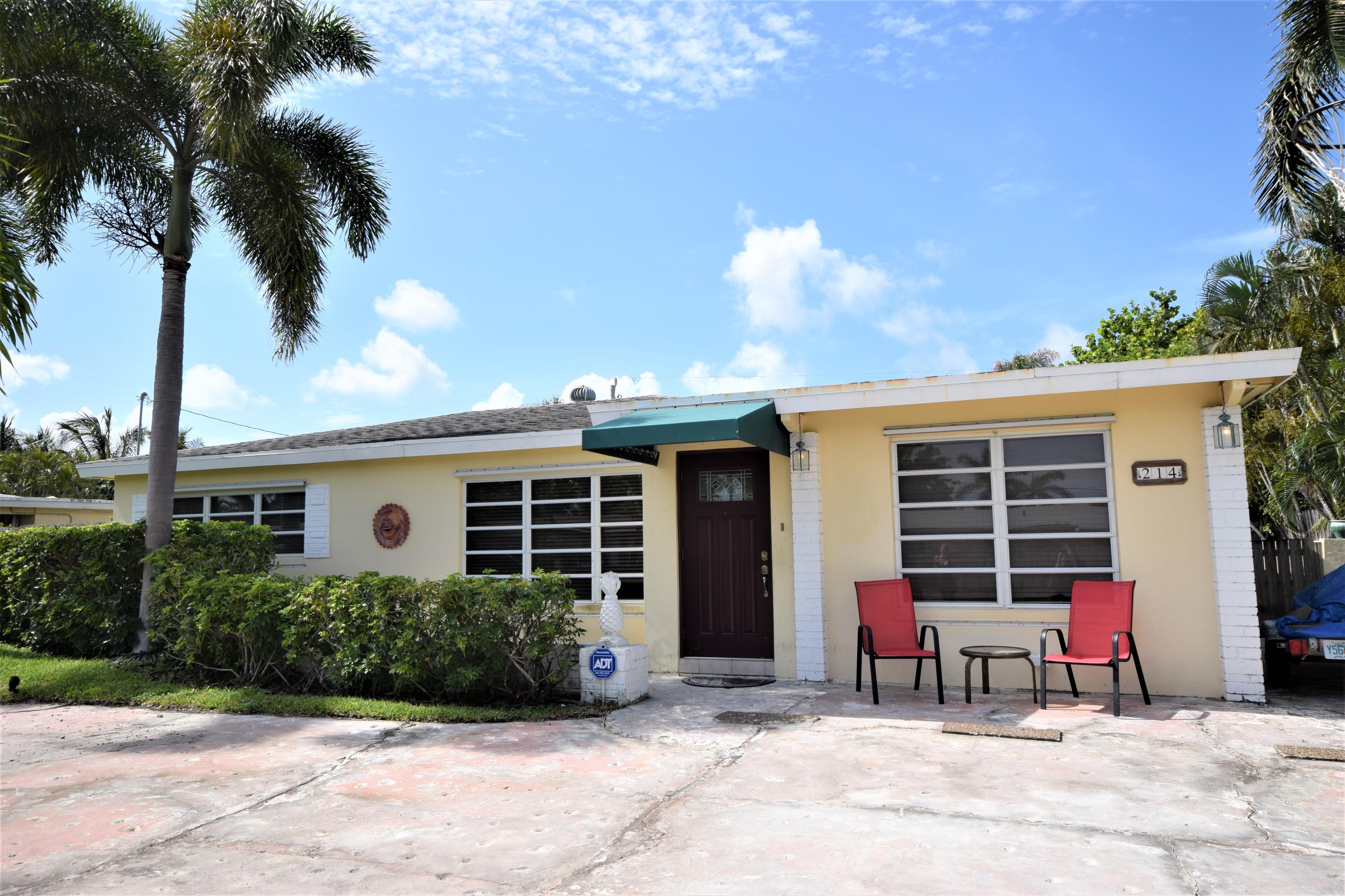 214 Northeast 28th Road Boca Raton, FL 33431 - Photo 2 of 24 DSC_6325
