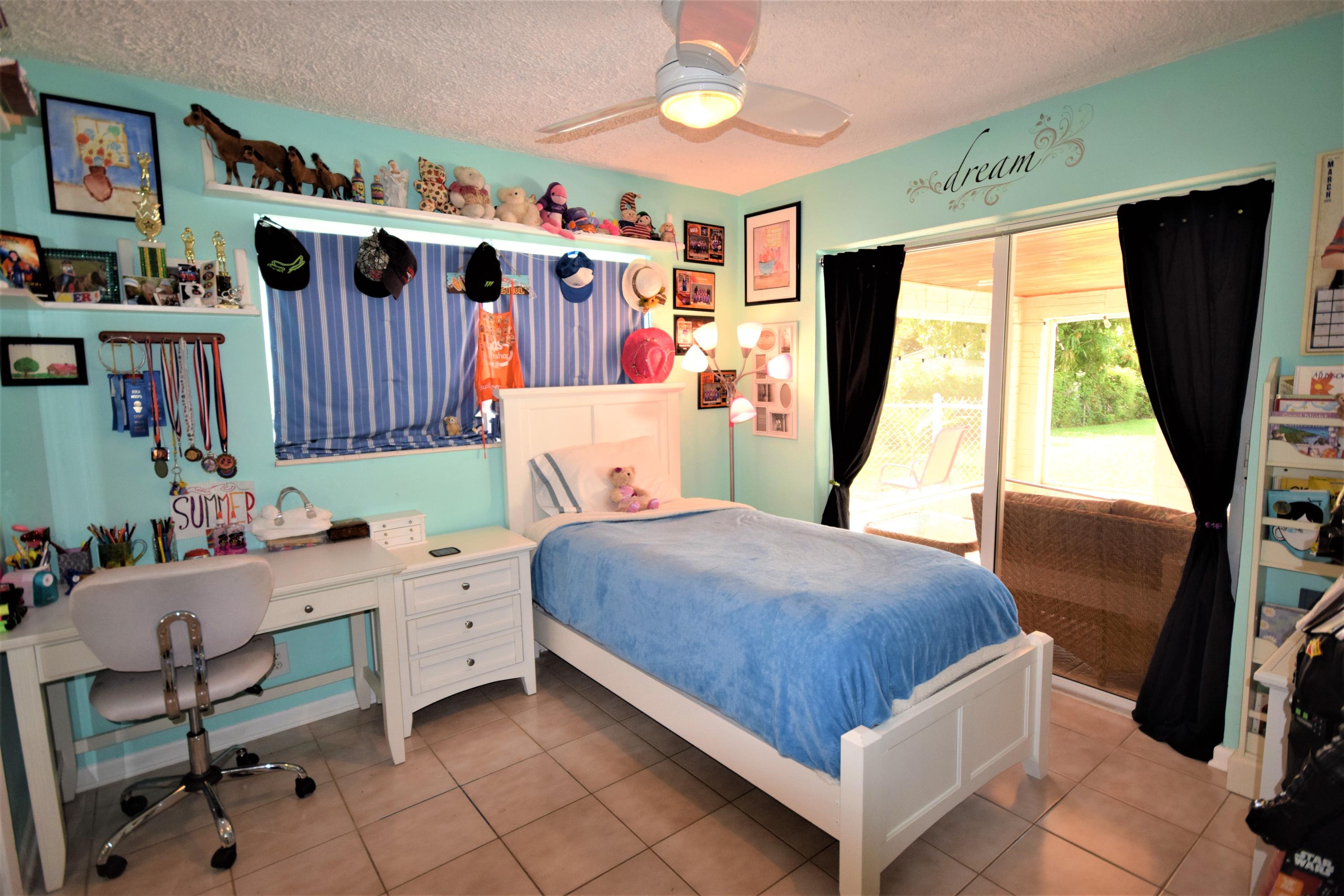 214 Northeast 28th Road Boca Raton, FL 33431 - Photo 21 of 24 DSC_6305