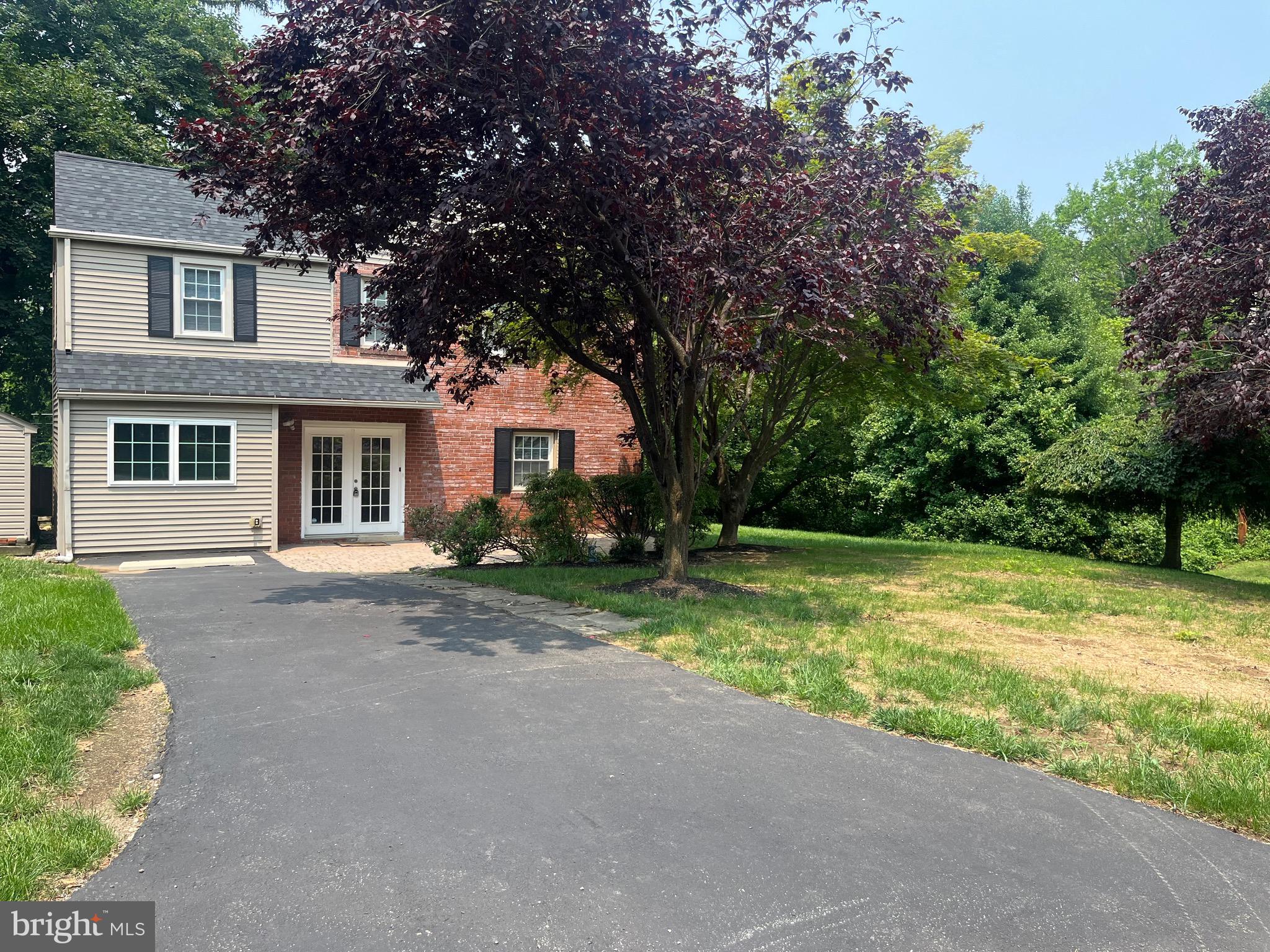 102 Hillside Circle Villanova, PA 19085 - Photo 4 of 35