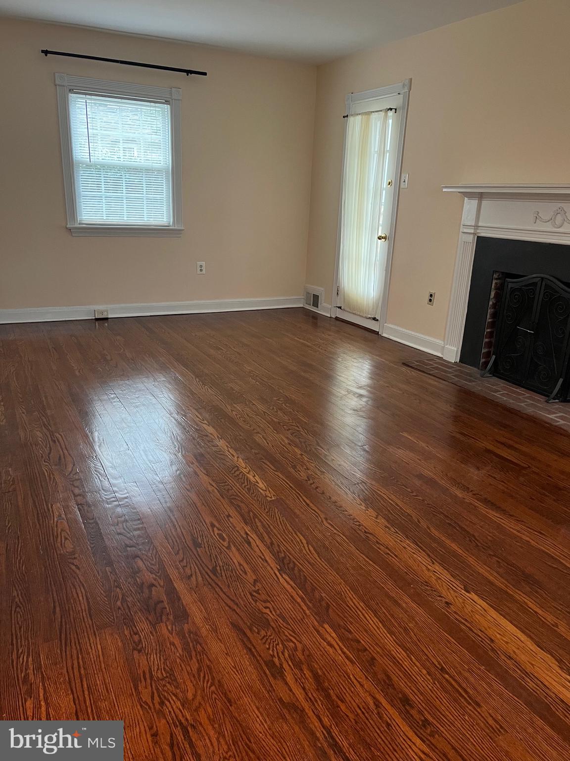 102 Hillside Circle Villanova, PA 19085 - Photo 7 of 35