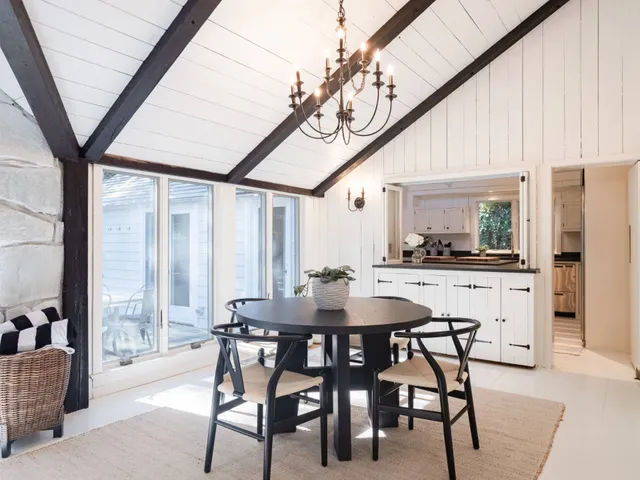 $4,500,000 | 51 Buell Lane, East Hampton, NY 11937