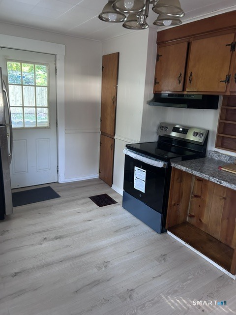 1426 Highland Avenue Waterbury, CT 06708 - Photo 7 of 17