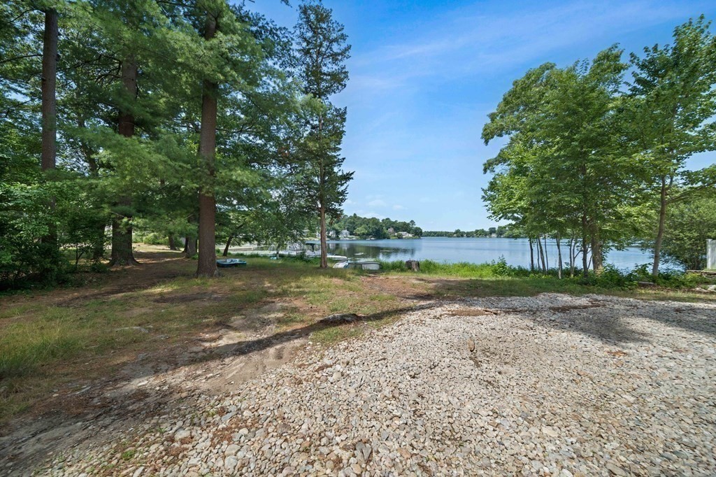 12 Beach Road Pembroke, MA 02359 - Photo 17 of 26 Gallery Image 17
