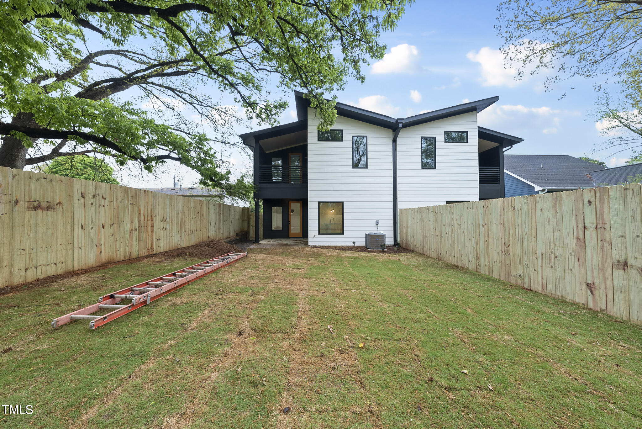 707 Colleton Road Raleigh, NC 27610 - Photo 33 of 38 DSC09018