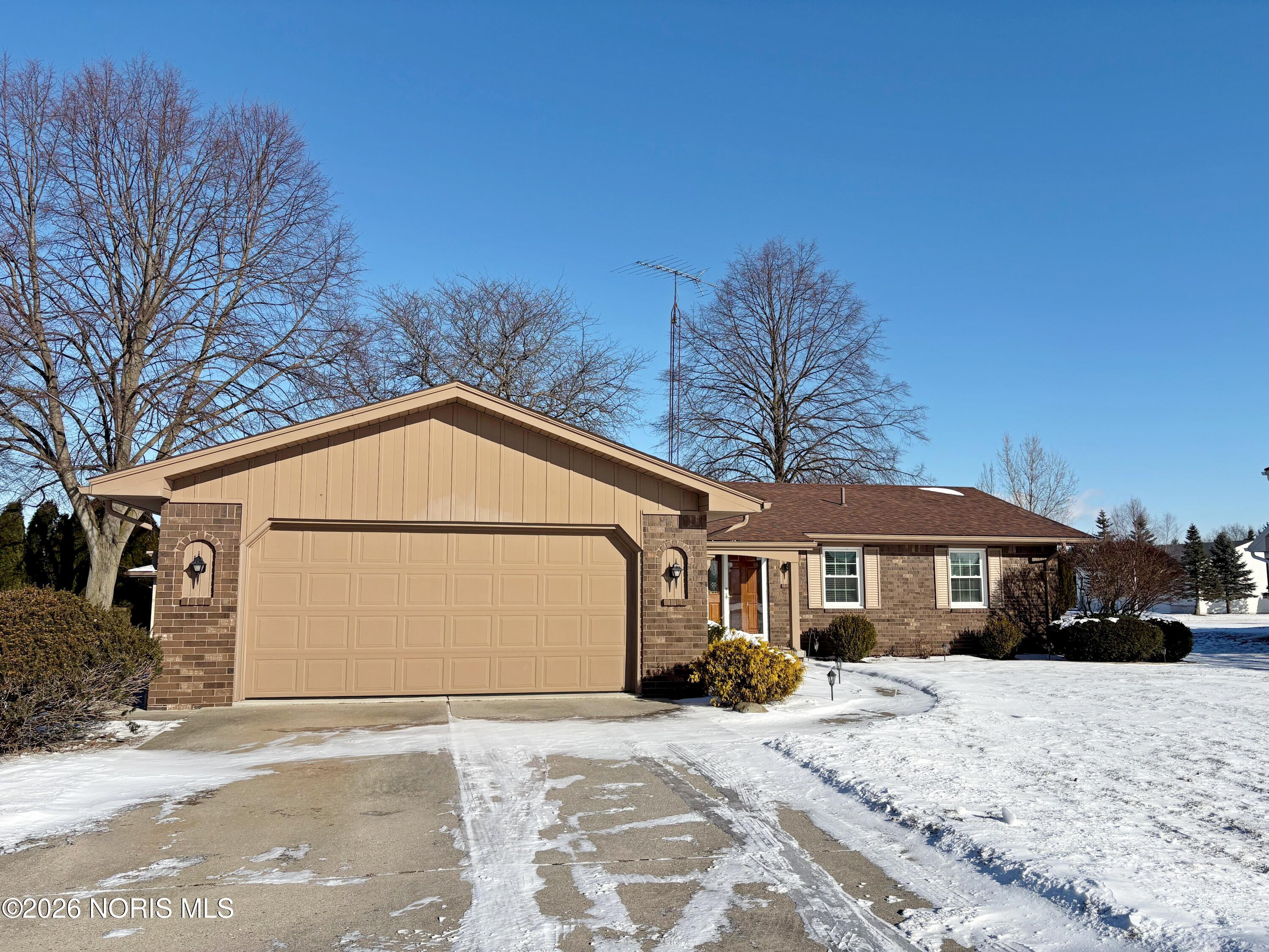 3515 Brown Road Oregon, OH 43616 - Photo 2 of 41 2 ext front