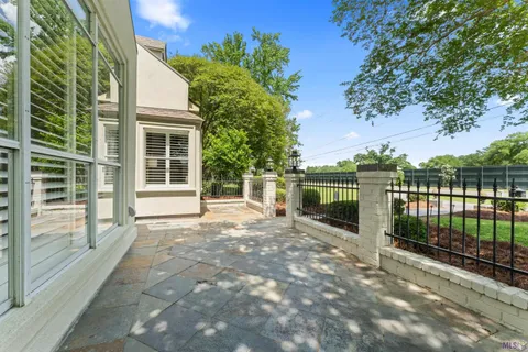 $549,500 | 2768 Brentwood Drive, Baton Rouge, LA 70809