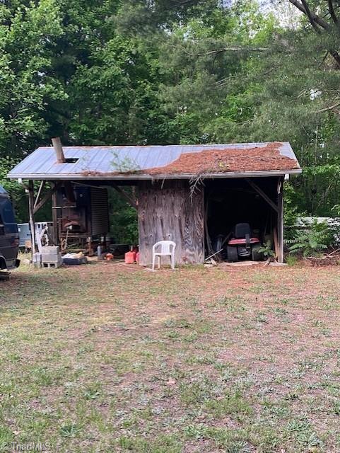 6633 Red Bank Road Germanton, NC 27019 - Photo 5 of 20 Gallery Image 5