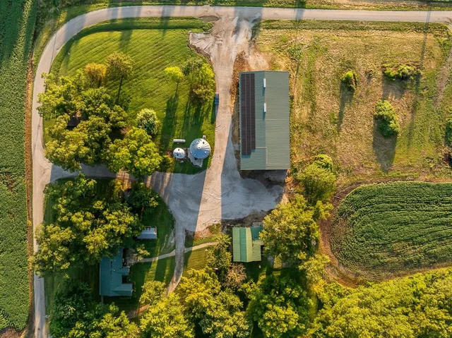 $1,058,600 | 3497 Southwest County Road 1067, Butler, MO 64730