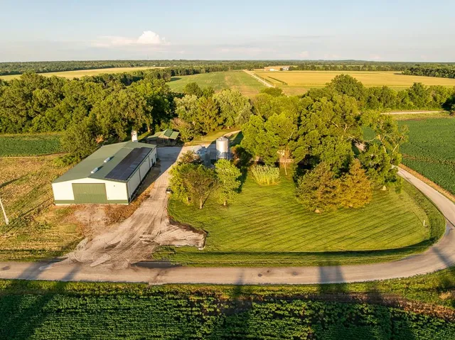 $1,058,600 | 3497 Southwest County Road 1067, Butler, MO 64730