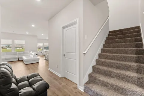 $300,000 | 2213 North Savannah Lakes Dr Lake North, Lake Charles, LA 70607