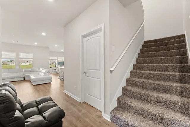 $300,000 | 2213 North Savannah Lakes Dr Lake North, Lake Charles, LA 70607